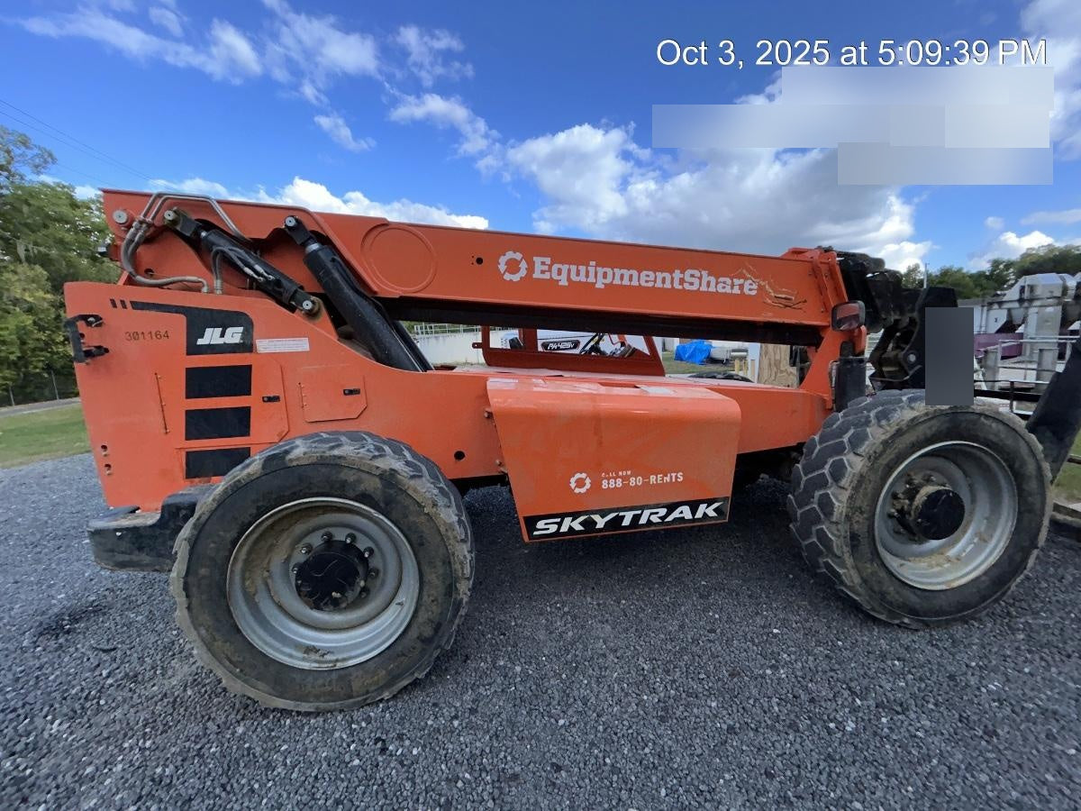 2023 SKYTRAK 12054