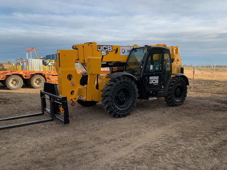 2021 JCB 512-56