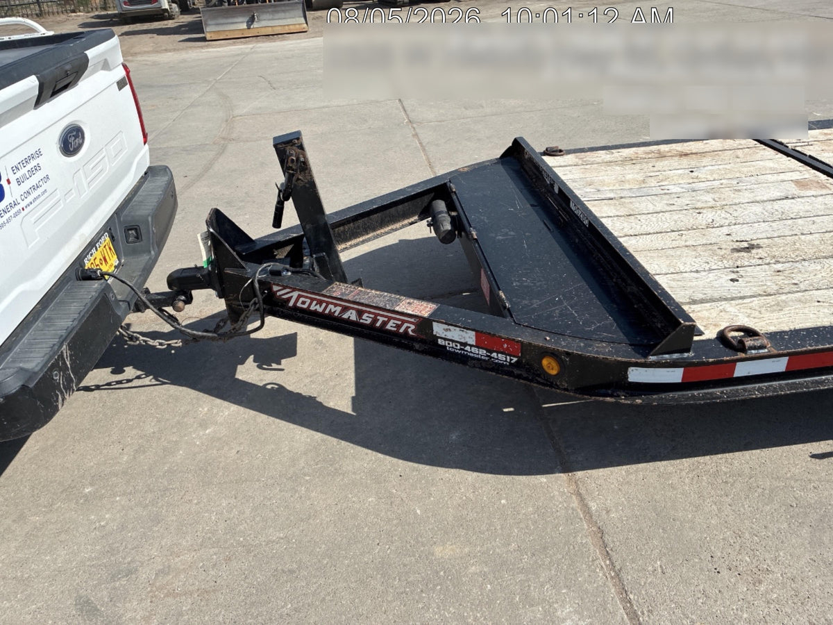 2022 TOWMASTER T-12DT