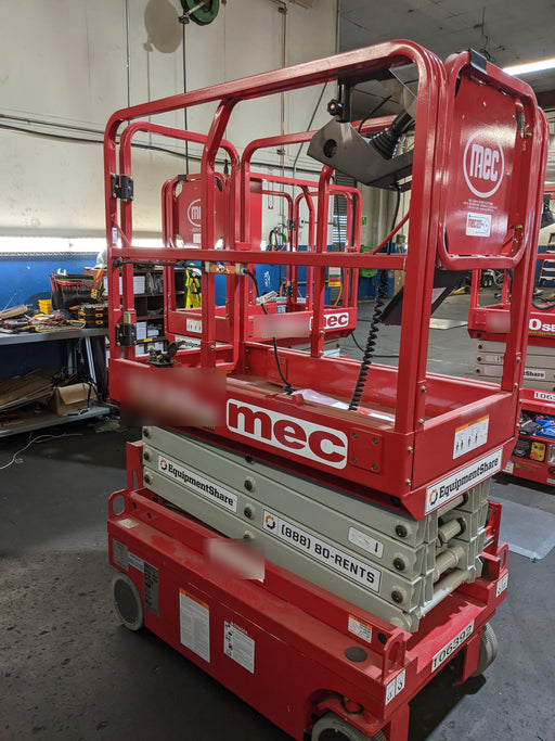 2020 MEC 1330SE Solid NM Tires, Steel Swing out Doors, LCS, Beacon, 900W Inverter