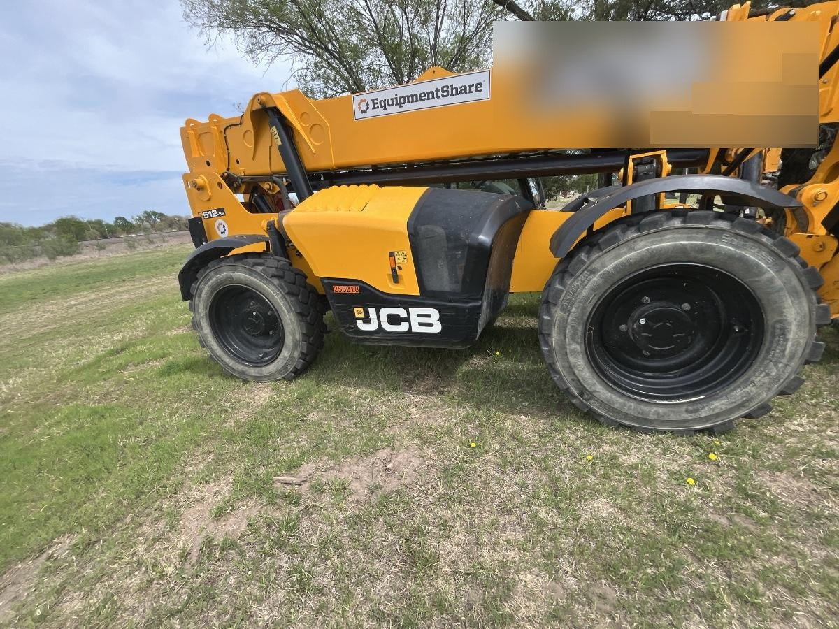 2022 JCB 512-56