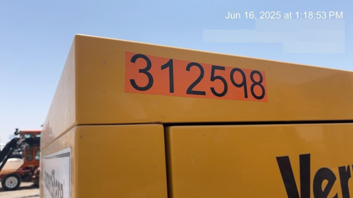 2023 VAC-TRON LP573XDT