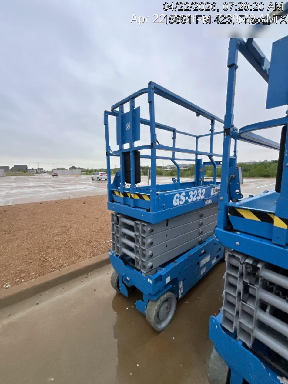 2022 GENIE GS-3232