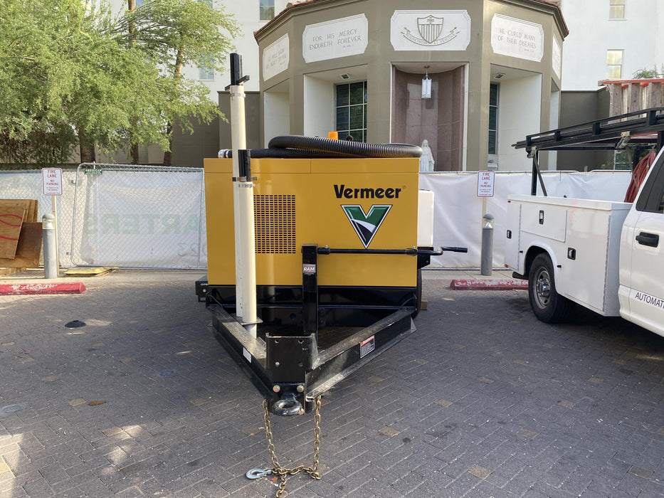 2022 VAC-TRON LP573XDT