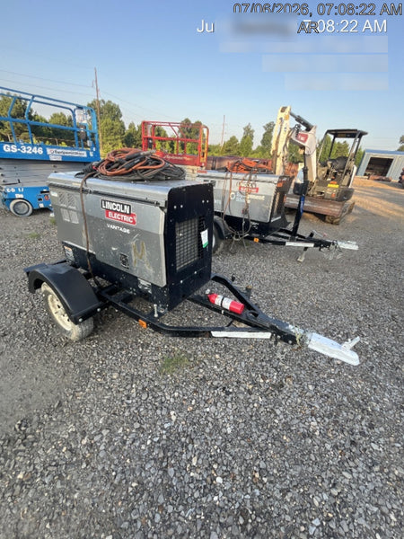 Lincoln Electric Vantage 322 Lincoln Vantage 322 Welder w/Trailer