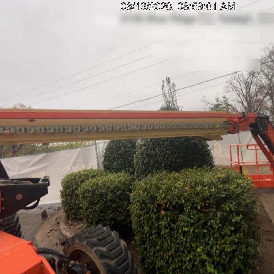 2019 JLG 660SJ