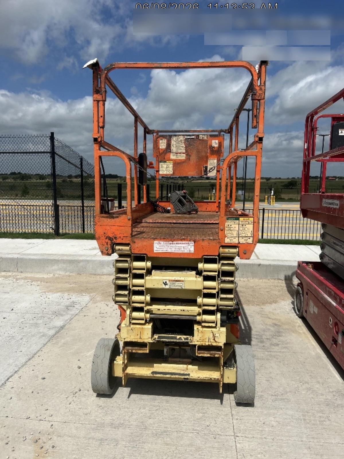 2016 JLG 3246ES
