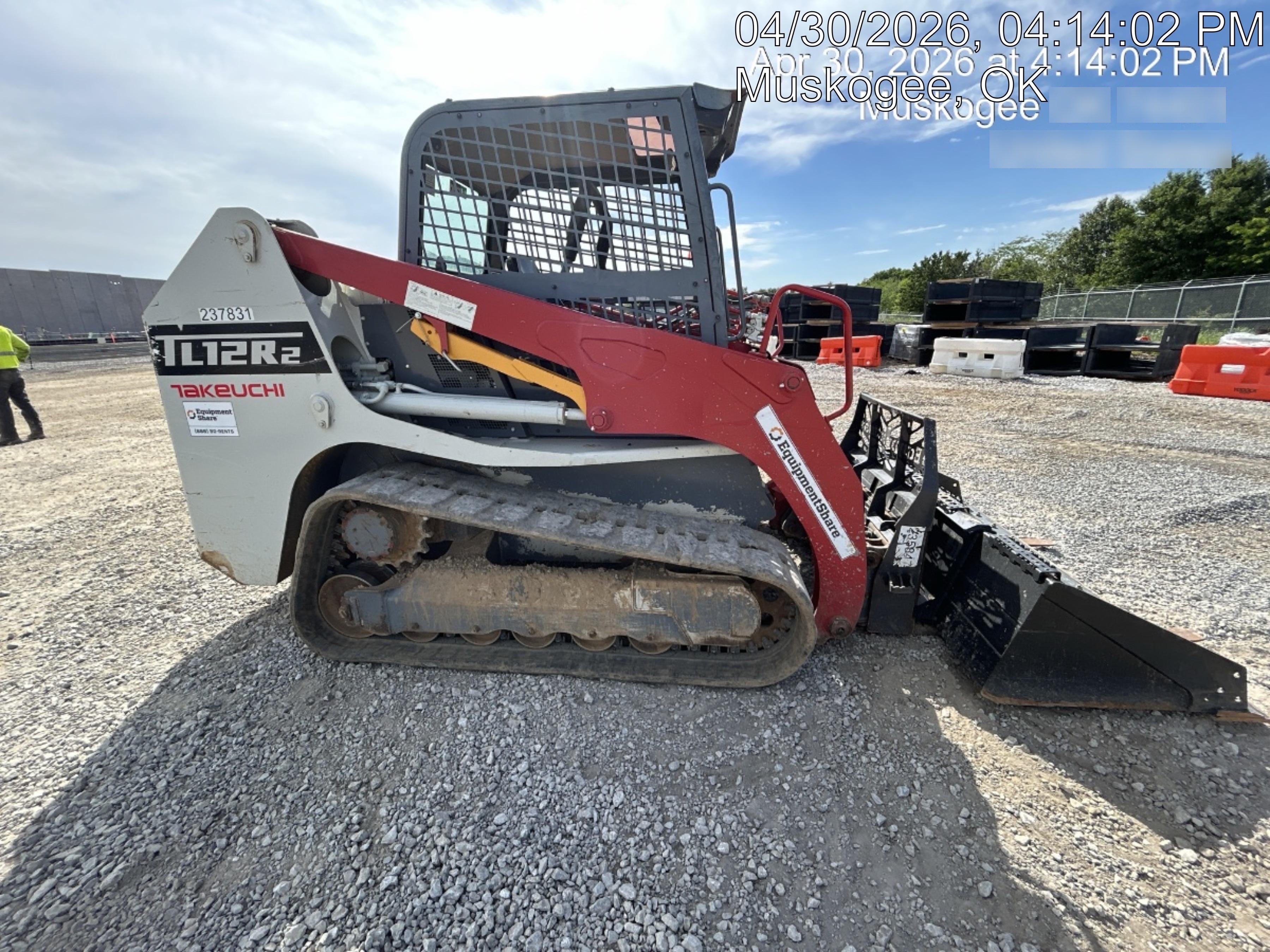 2022 TAKEUCHI TL12R2-R