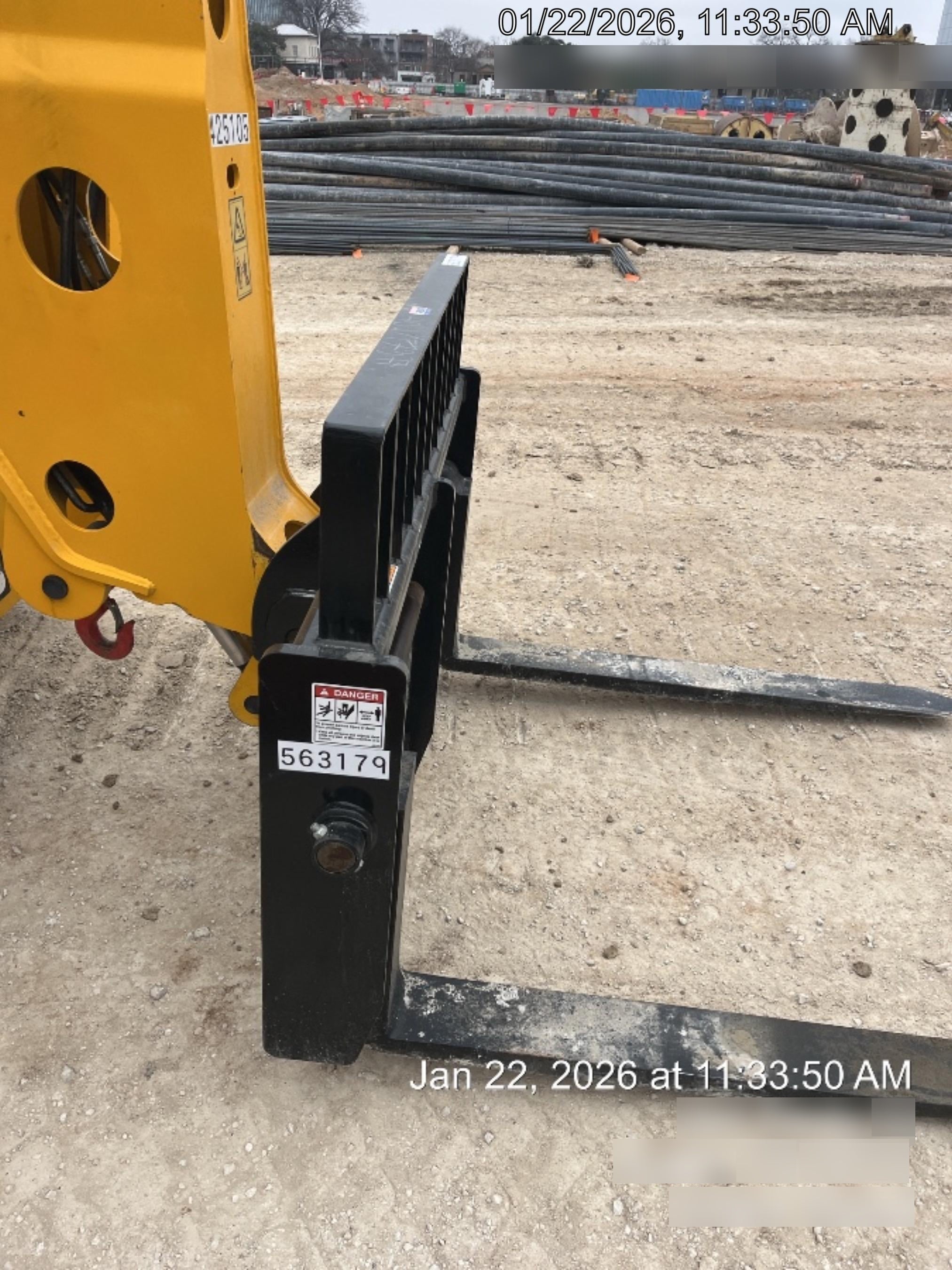 2025 JCB 400/F7377