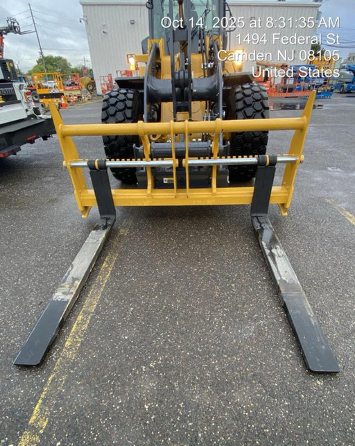 2025 JOHN DEERE 96" Loader Fork Carriage - John Deere