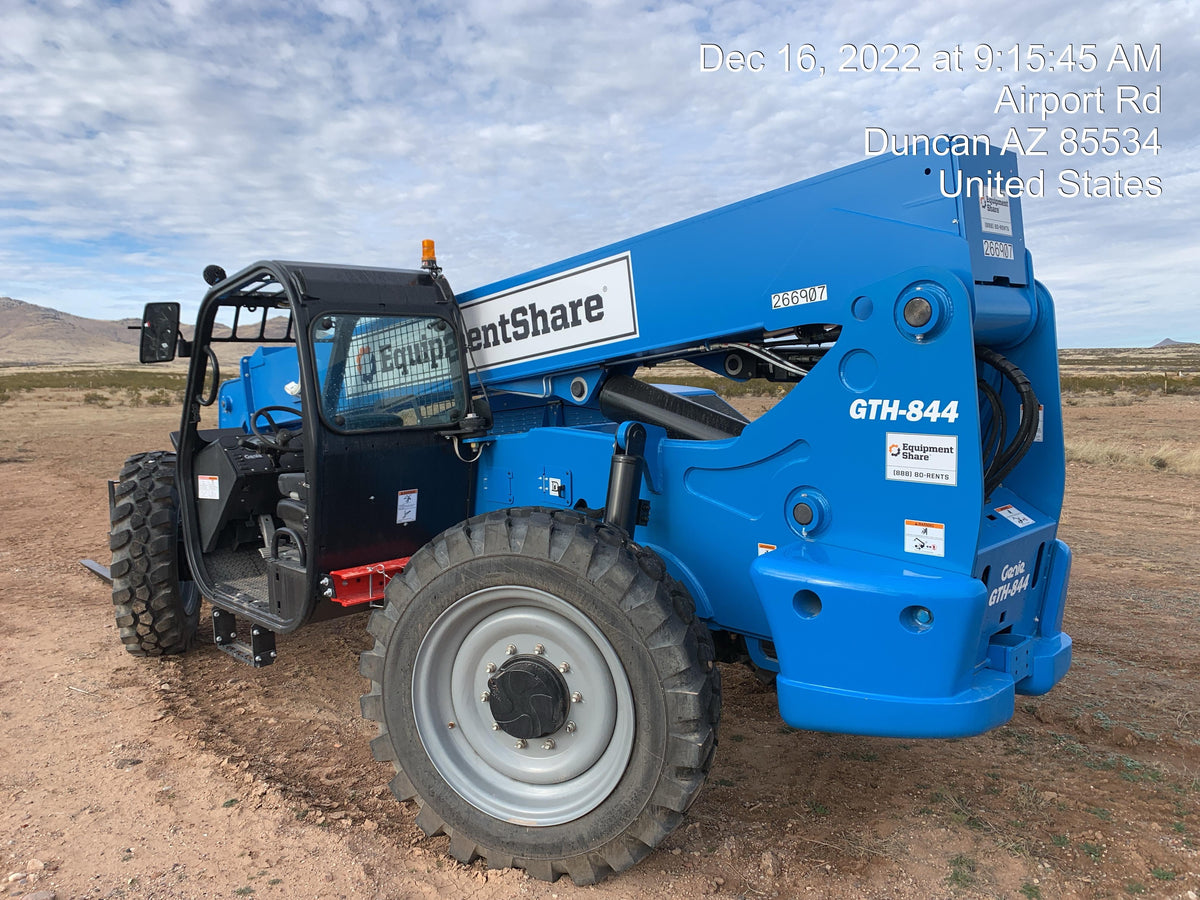 2022 GENIE GTH-844