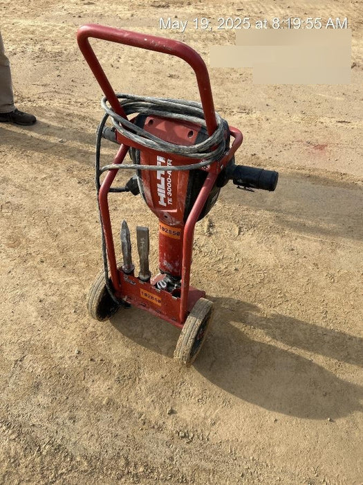 2020 HILTI TE 3000-AVR