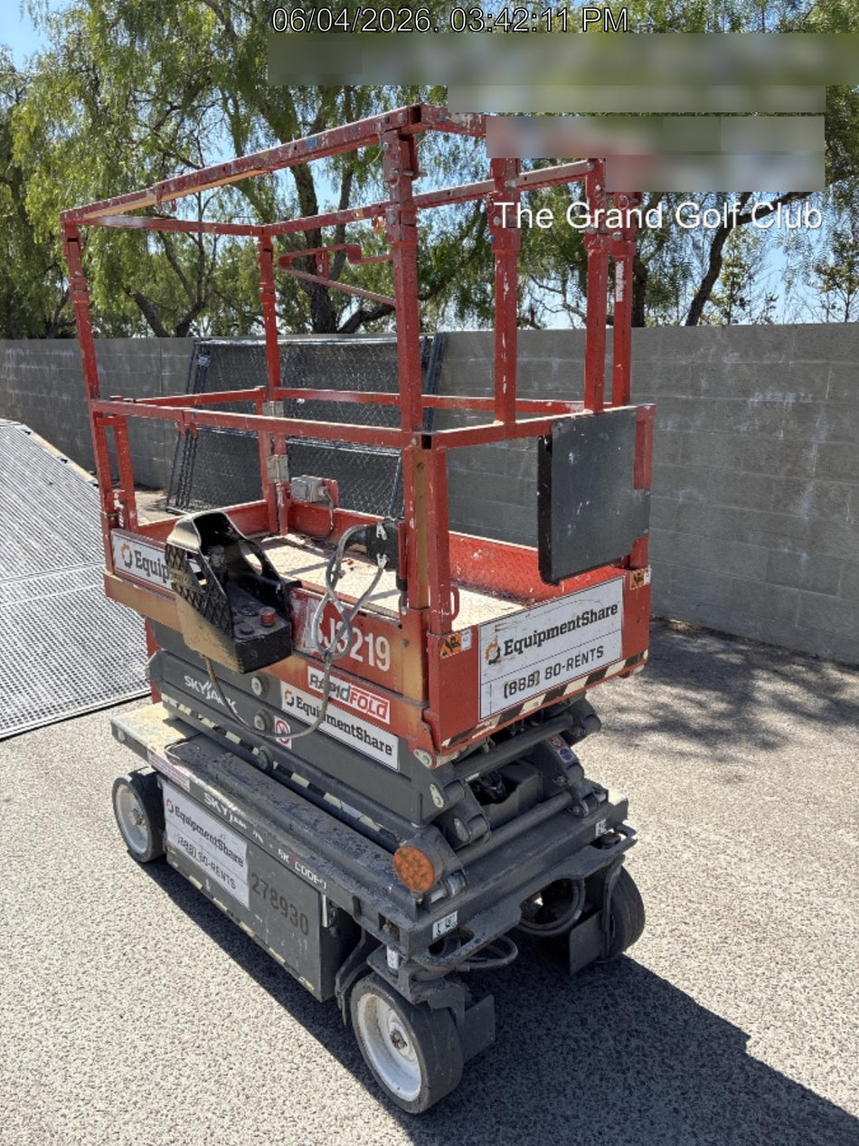 2023 SKYJACK SJ3219