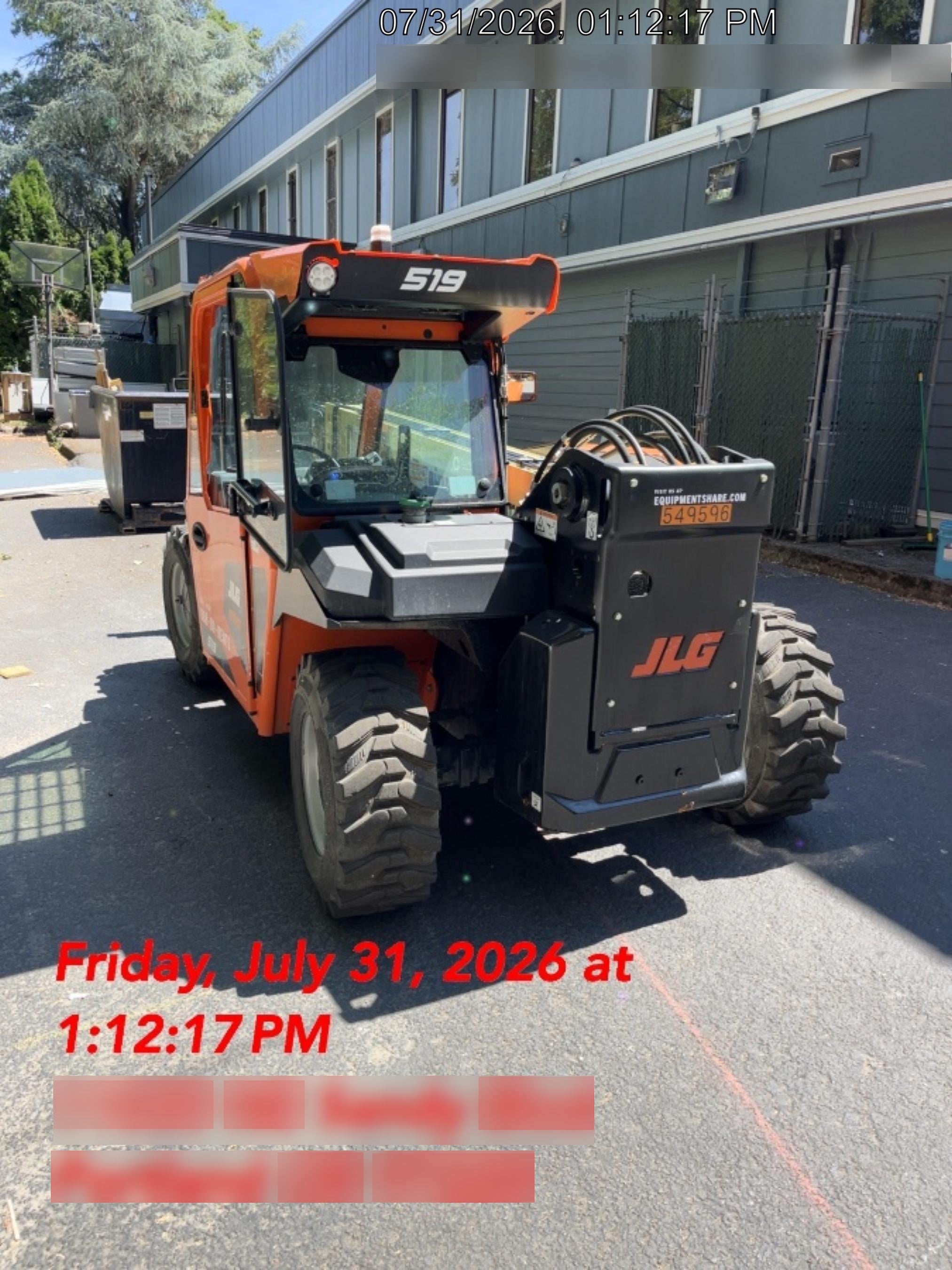 2025 JLG 519