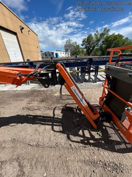 2019 JLG E400AJPN