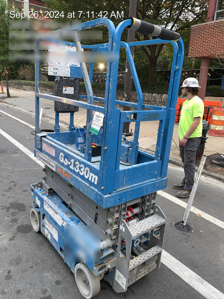2021 GENIE GS-1330m