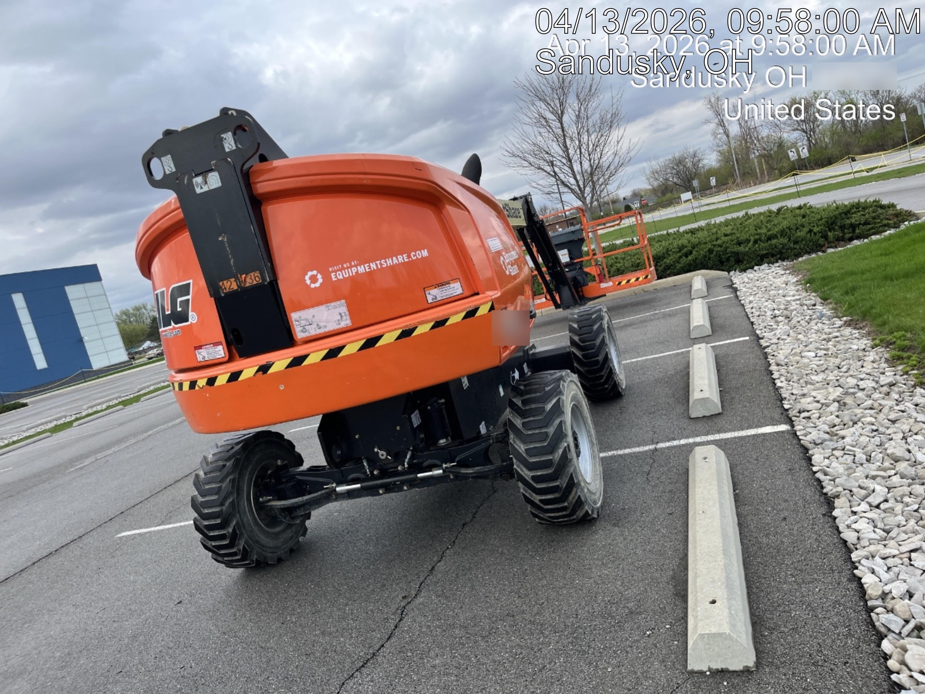 2024 JLG 460SJ