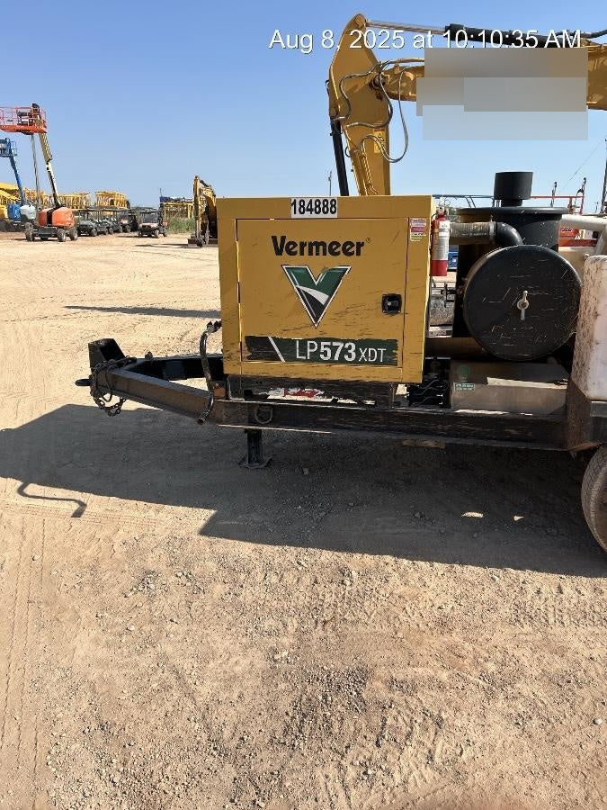 2021 VAC-TRON LP573XDT