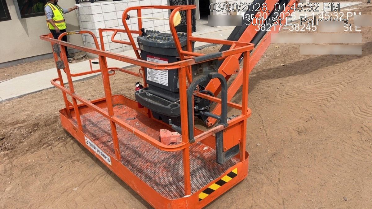 2021 JLG 660SJ