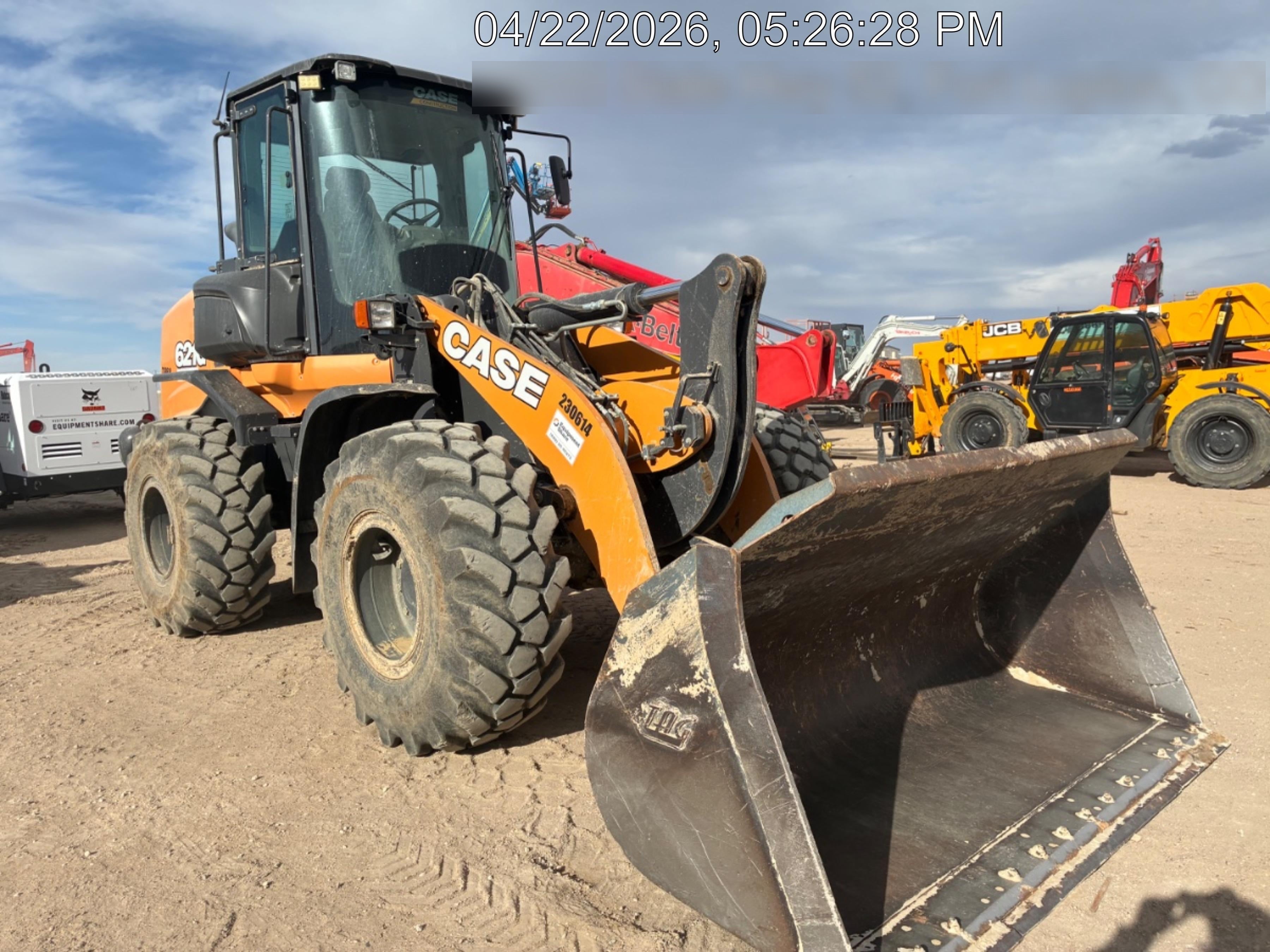 2022 CASE 621G