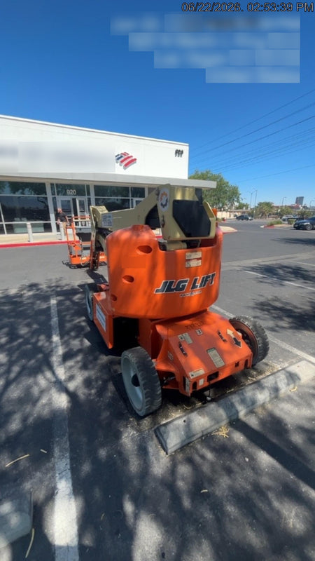 2019 JLG E400AJPN