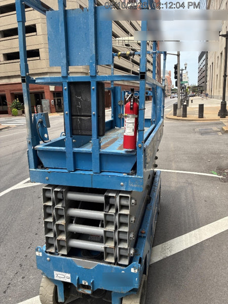 2018 GENIE GS-3232