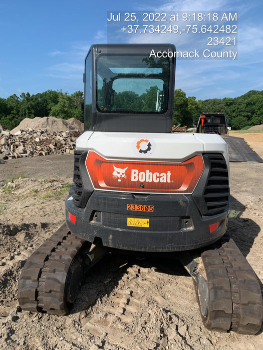 2022 Bobcat E50 Cab/Heat/Air, Rubber Tracks, Manual QC, Hydraulic Thumb