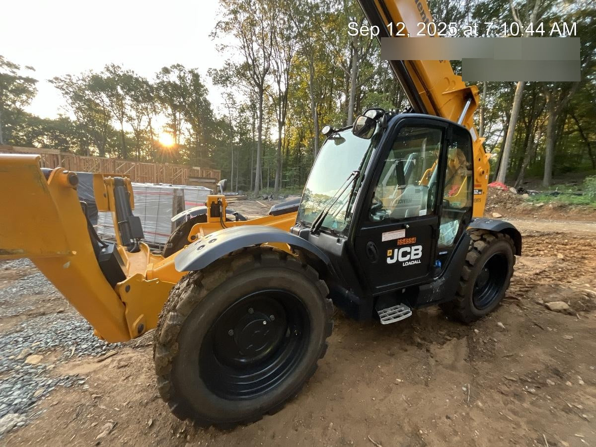 2025 JCB 512-56