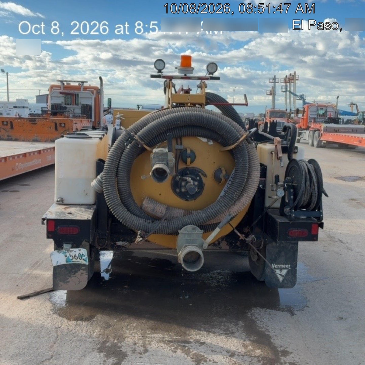 2022 VAC-TRON LP573XDT