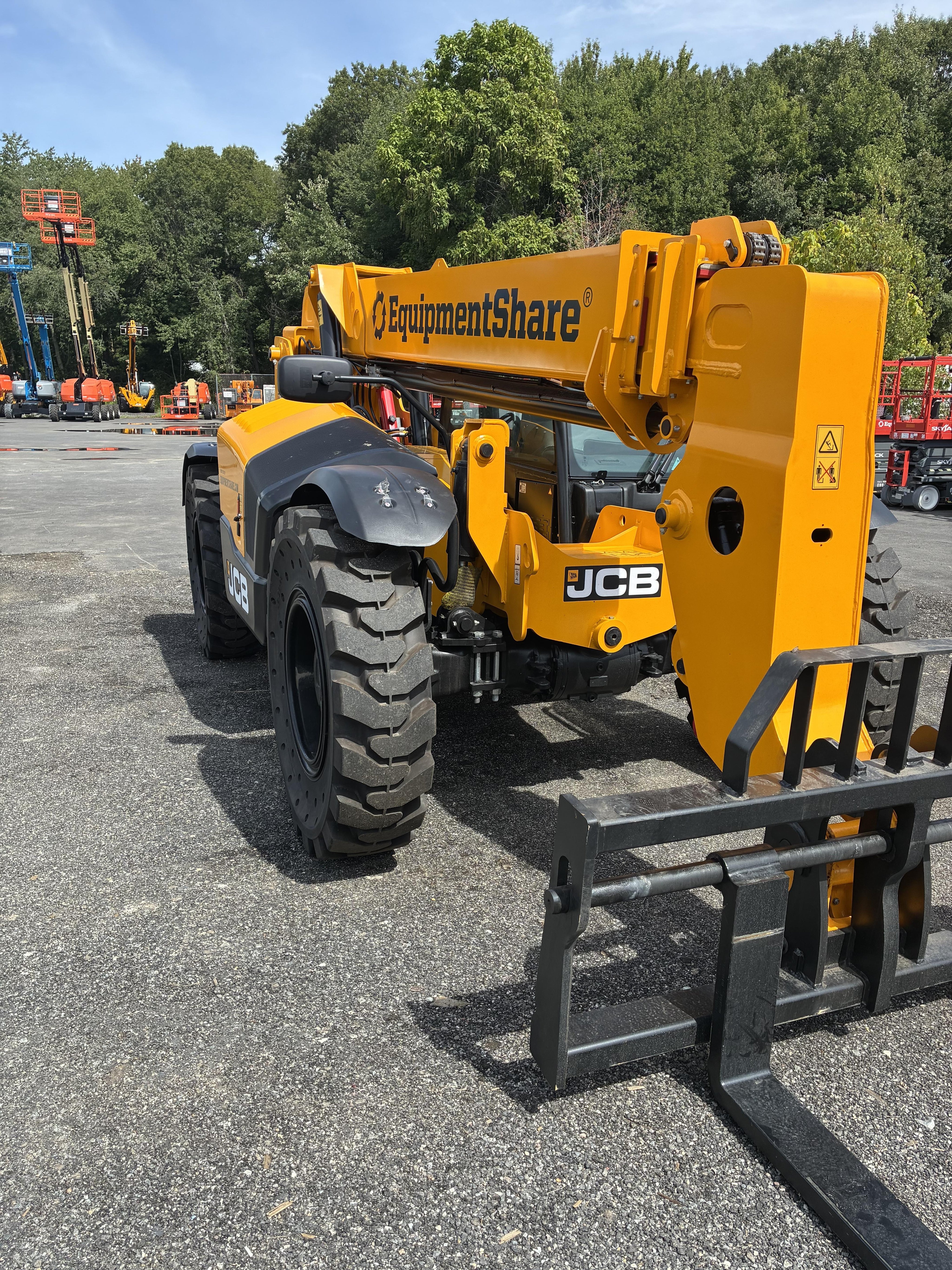 2026 JCB 509-42