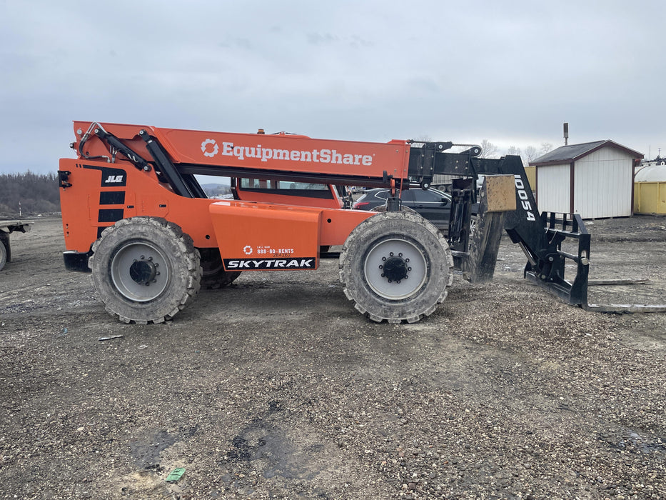 2022 SKYTRAK 10054