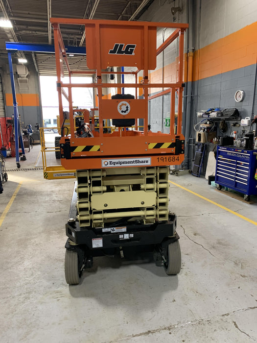 2021 JLG R3246