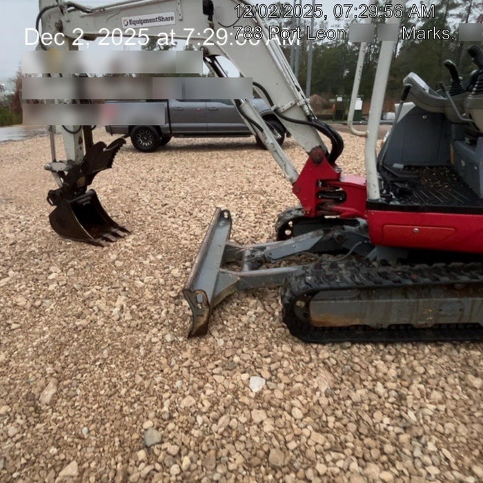 2020 Takeuchi TB235-2R Canopy, Rubber Tracks, Manual TAG QC