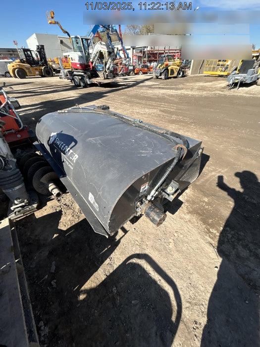 2016 PALADIN Sweepster SB72