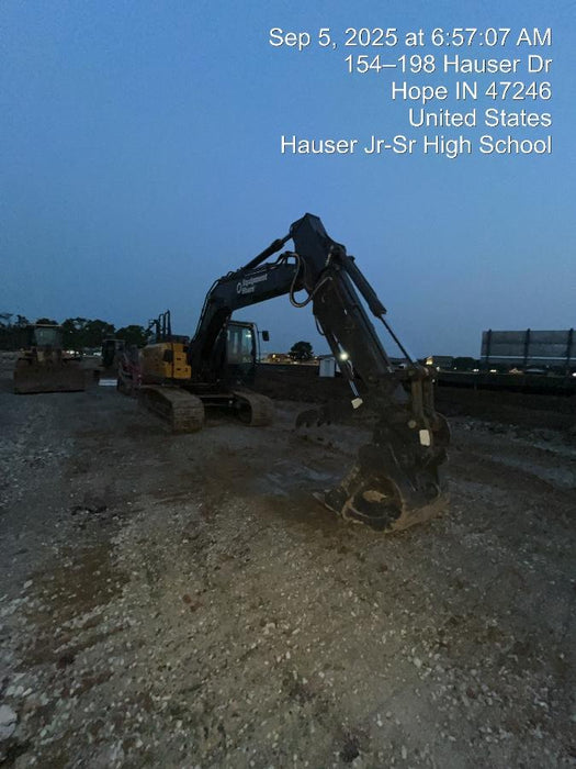 2025 JOHN DEERE 36" Bucket, Excavator 37,000 - 42,000 John Deere