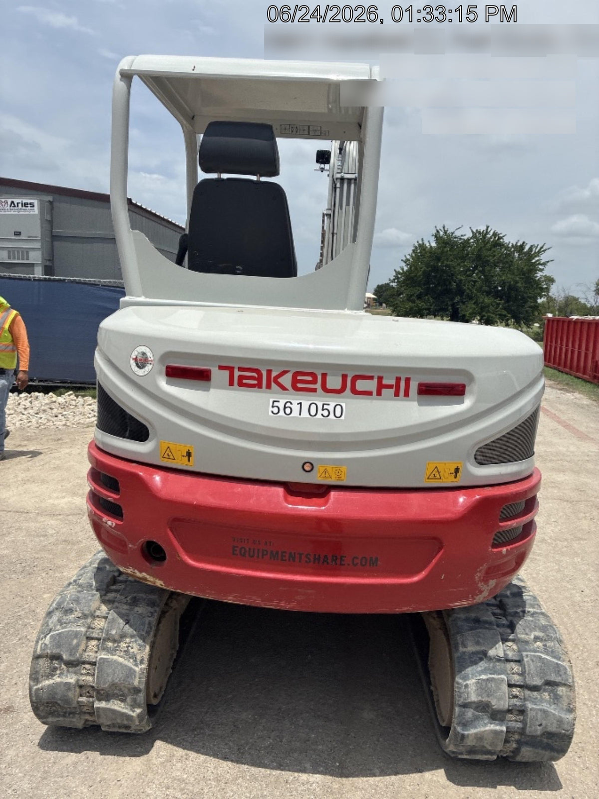 2025 TAKEUCHI TB250-2R