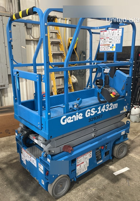 2023 GENIE GS-1432