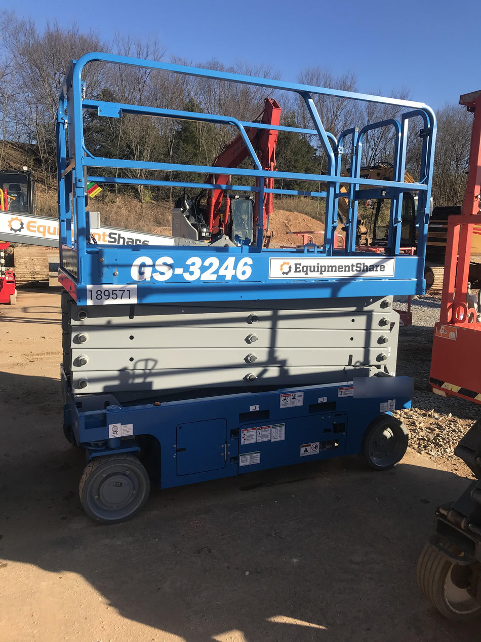 2021 GENIE GS-3246
