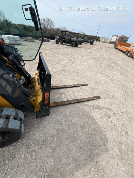 2023 ARROW MATERIAL HANDLING 24" Pallet Fork Frame