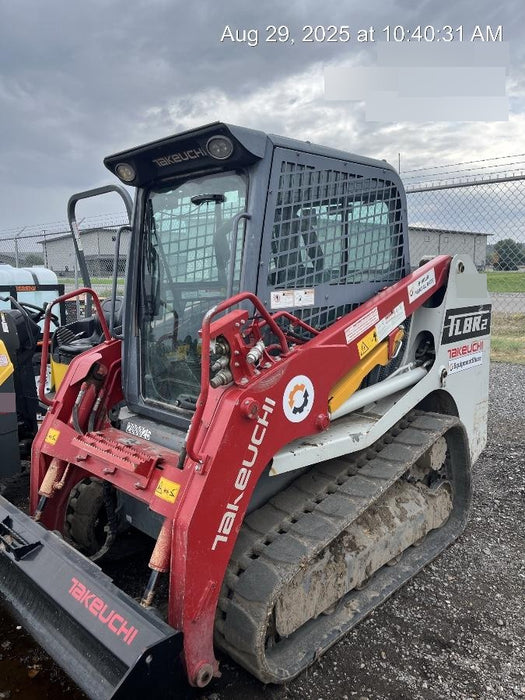 2022 TAKEUCHI TL8R2-CR