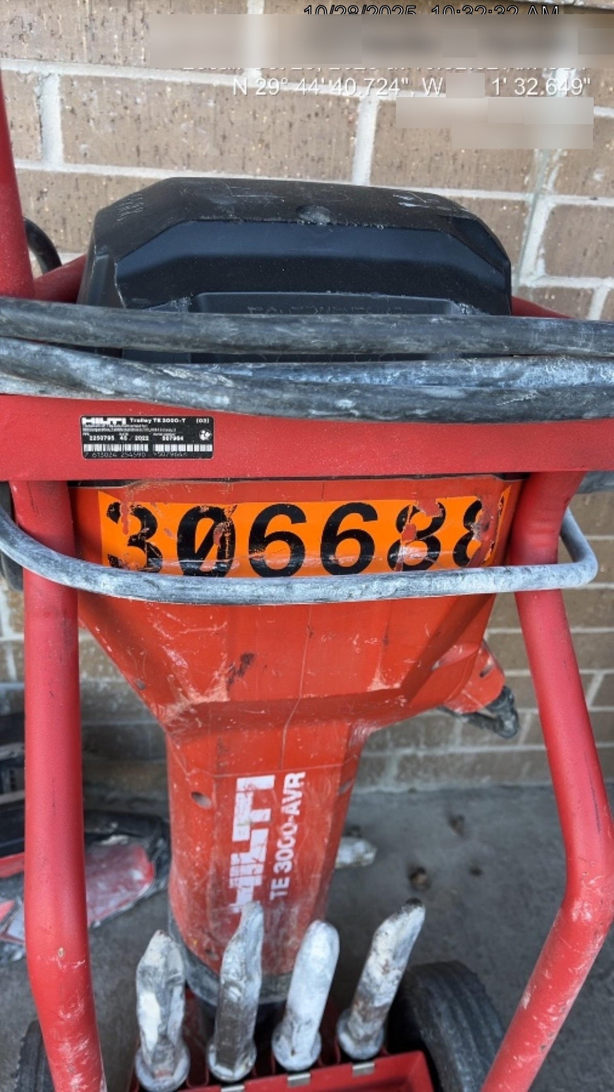 2023 HILTI TE 3000-AVR