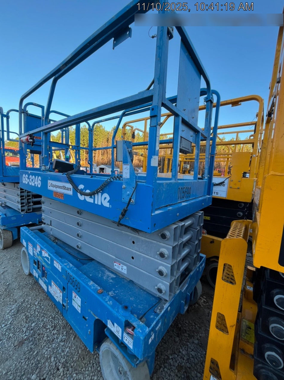 2020 Genie GS-3246 Standard, Folding full height swing gate