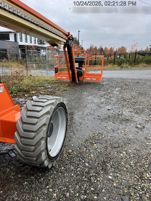2019 JLG 660SJ