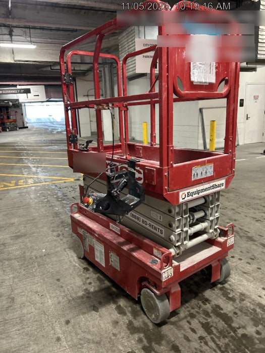 2020 MEC 1330SE Solid NM Tires, Steel Swing out Doors, LCS, Beacon, 900W Inverter