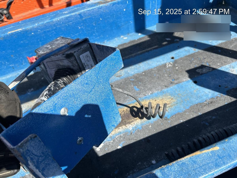 2020 Genie GS-1930 Solid Non Marking Tires, Beacon, Folding rails with half height swing gate, 800W Inverter