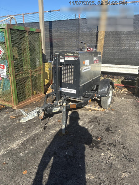 2019 Lincoln Electric Vantage 322 Lincoln Vantage 322 Welder w/Trailer, Light Kit, Cable Rack
