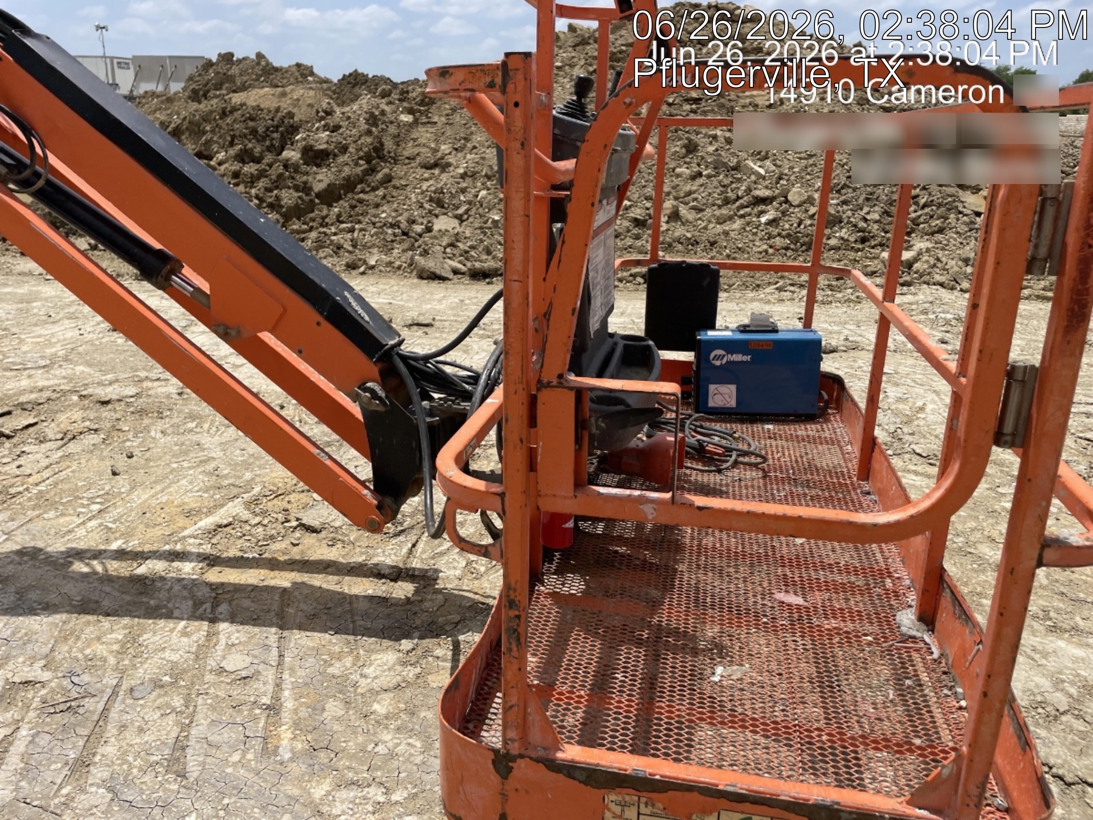 2025 MILLER ELECTRIC CST-282