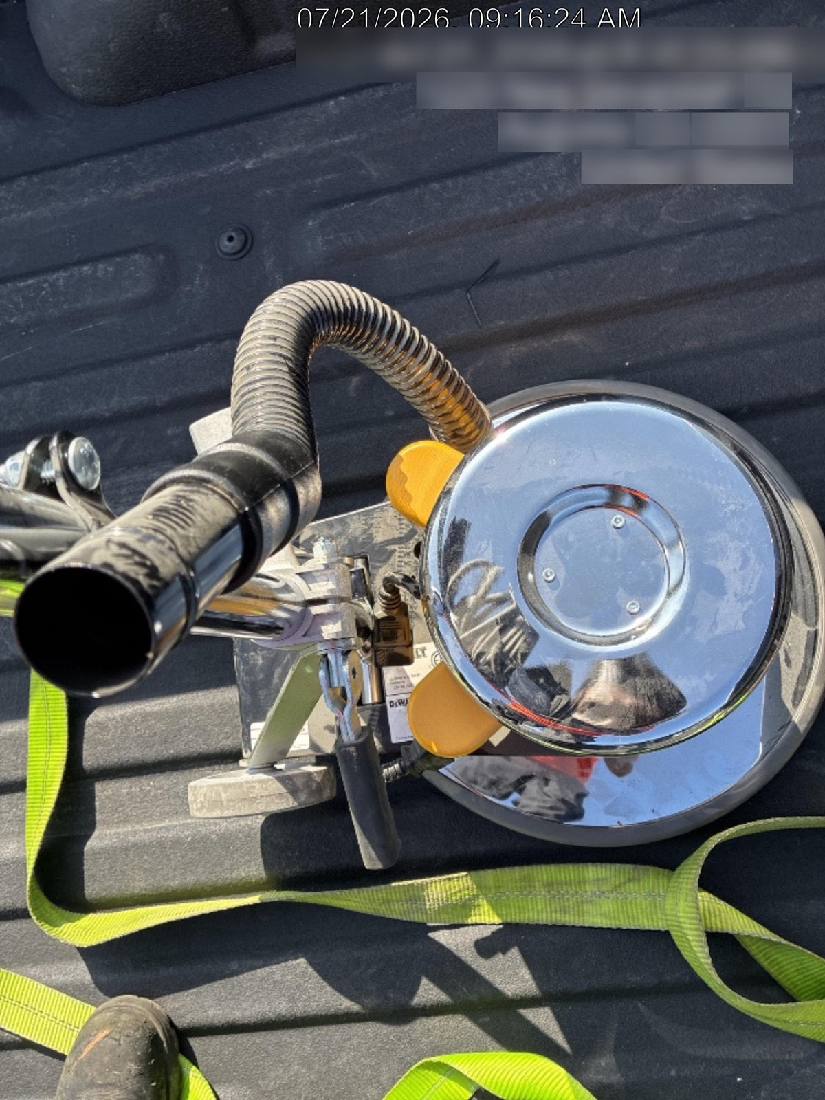 2024 DEWALT 216-RS