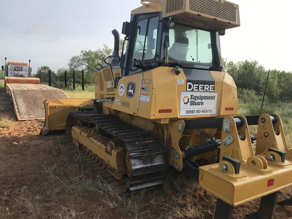 2020 JOHN DEERE 700K