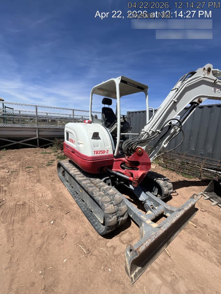 2021 TAKEUCHI TB250-2